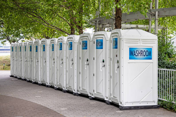 Best Portable restroom trailer rental  in Savannah, GA